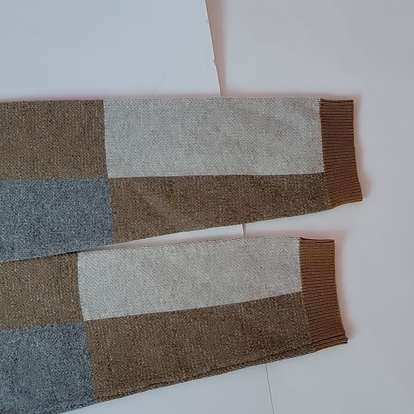 Roolee Pando Grove Golden colorblock sweater/ M. - Picture 8 of 9